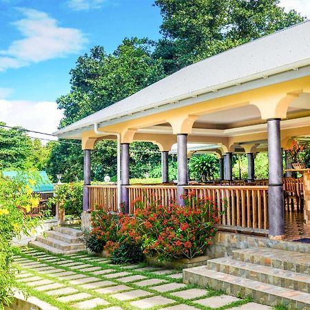 Bernique Guesthouse La Digue Luaran gambar