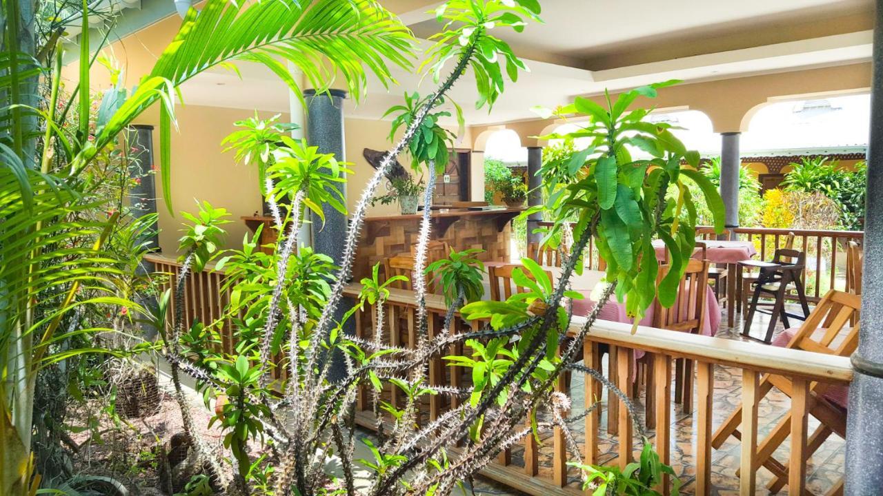 Bernique Guesthouse La Digue Luaran gambar