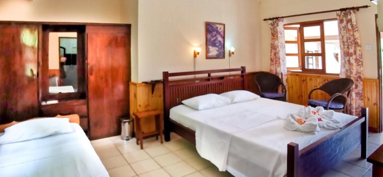 Bernique Guesthouse La Digue Luaran gambar