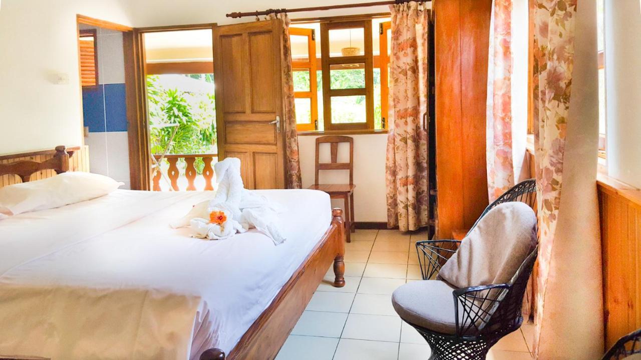 Bernique Guesthouse La Digue Luaran gambar