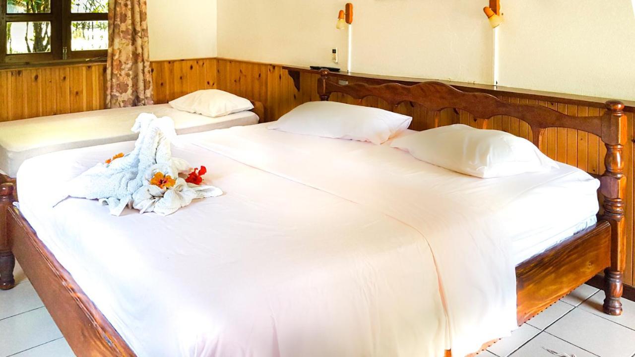 Bernique Guesthouse La Digue Luaran gambar